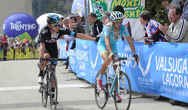 Wiggins and Nibali finish